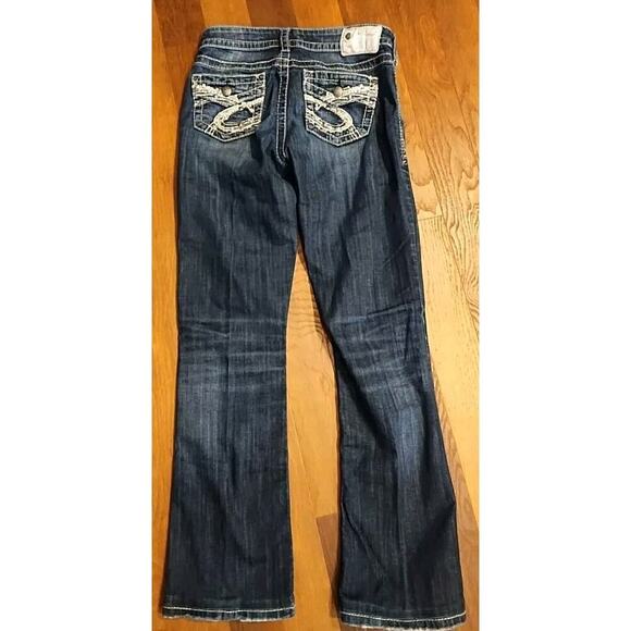 Silver Denim Jeans Women's 28 X 30 Actual Blue Natsuki Bootcut Dark Wash Flap - Picture 7 of 10